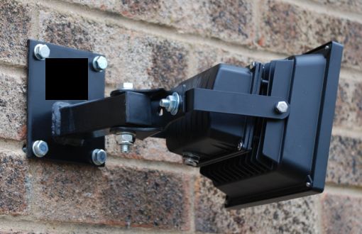 Floodlight not supplied